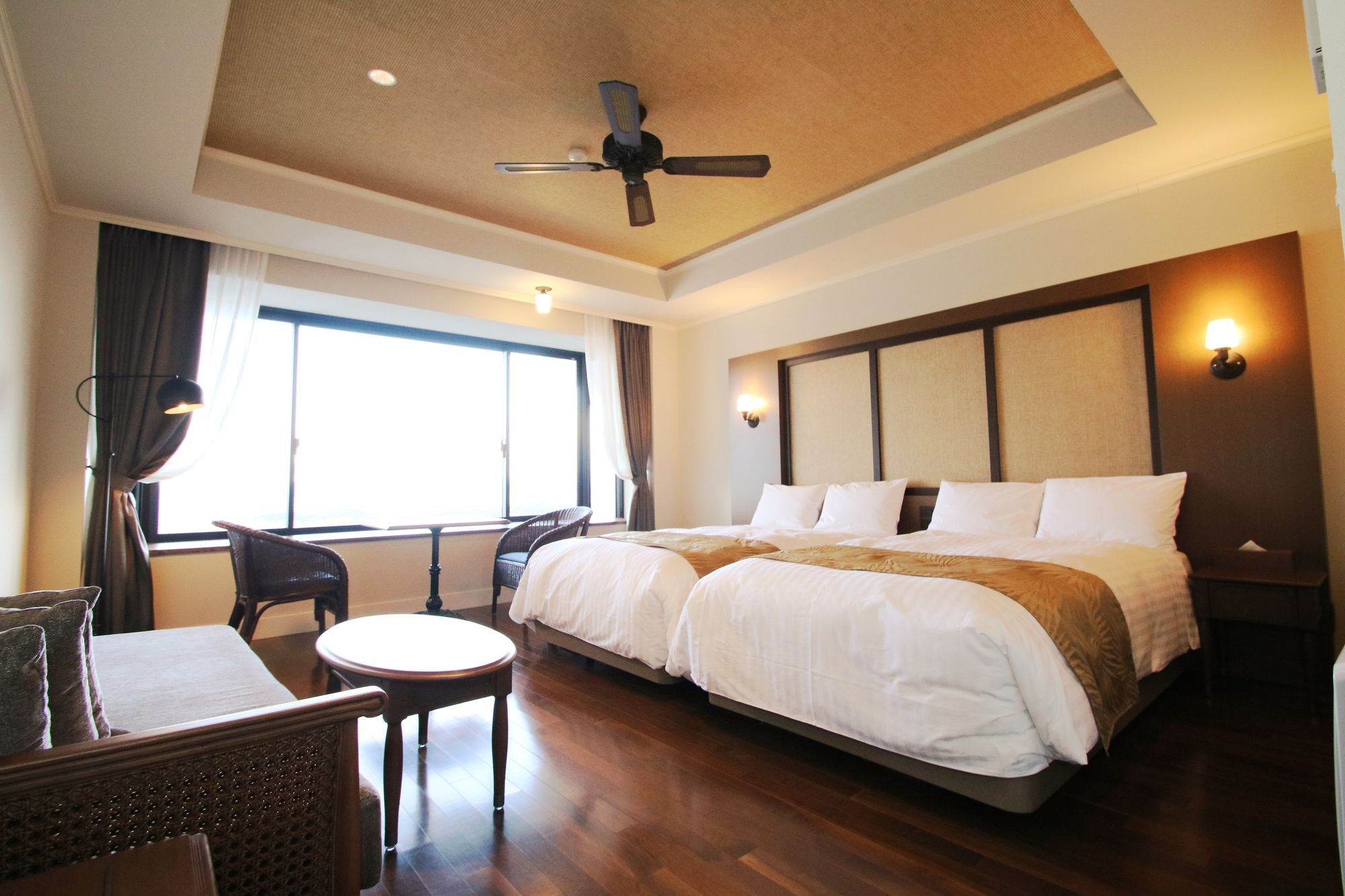 Infinito Hotel And Spa Shirahama Bagian luar foto